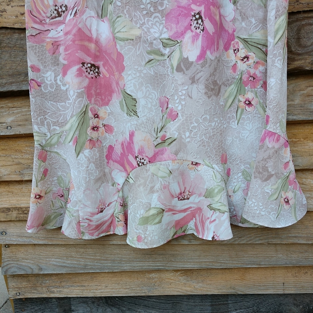 SOLD!!!!Alfred Dunner Women's Skirt Floral Ruffle Bottom Size 14 - Picture 3 of 9